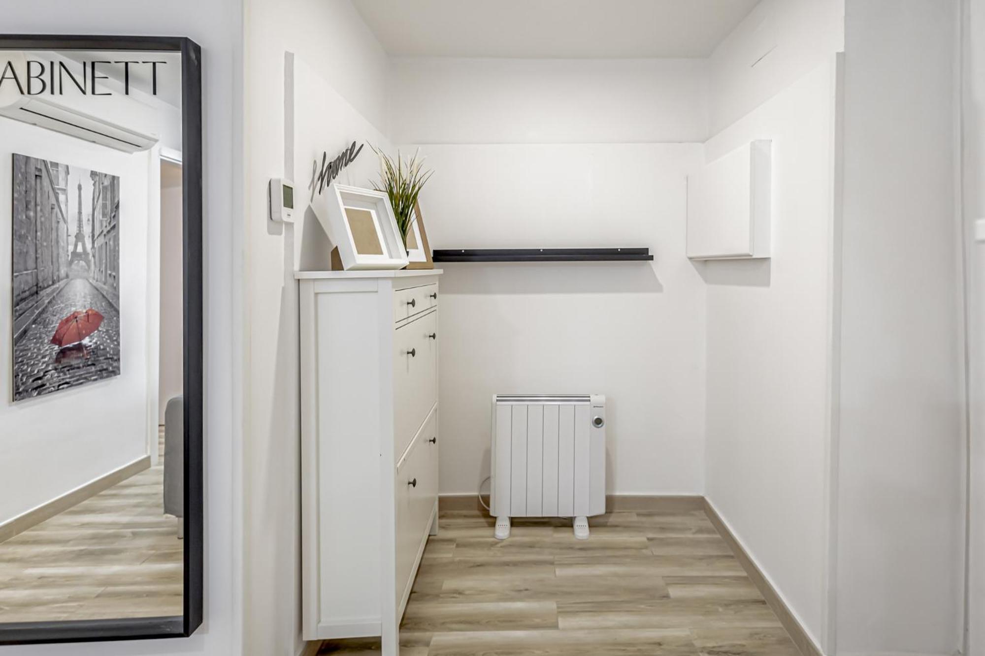 Apartamentos Pensamiento Madrid Exterior photo